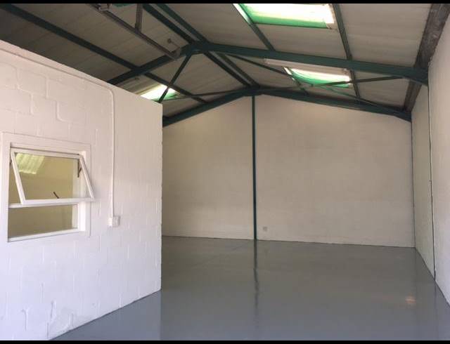 104M² WAREHOUSE RENTED IN DIEP RIVER